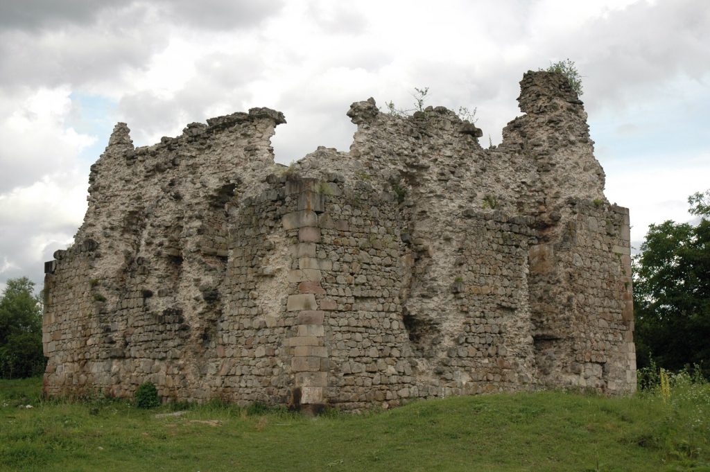 Serednie castle 2010 03.jpg